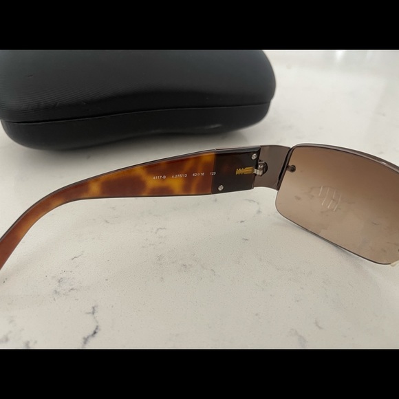 Authentic Chanel 4117B Vintage Sunglasses - Picture 5 of 16